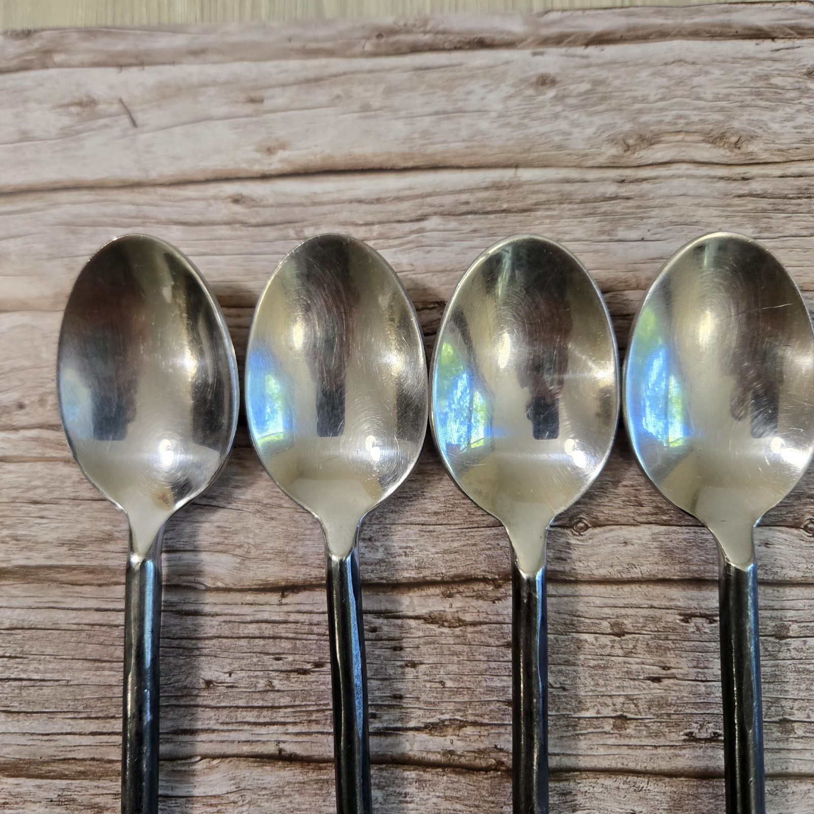 4 Piece GS Gourmet Settings 18/10 Stainless Tablespoons Treble Clef Pattern