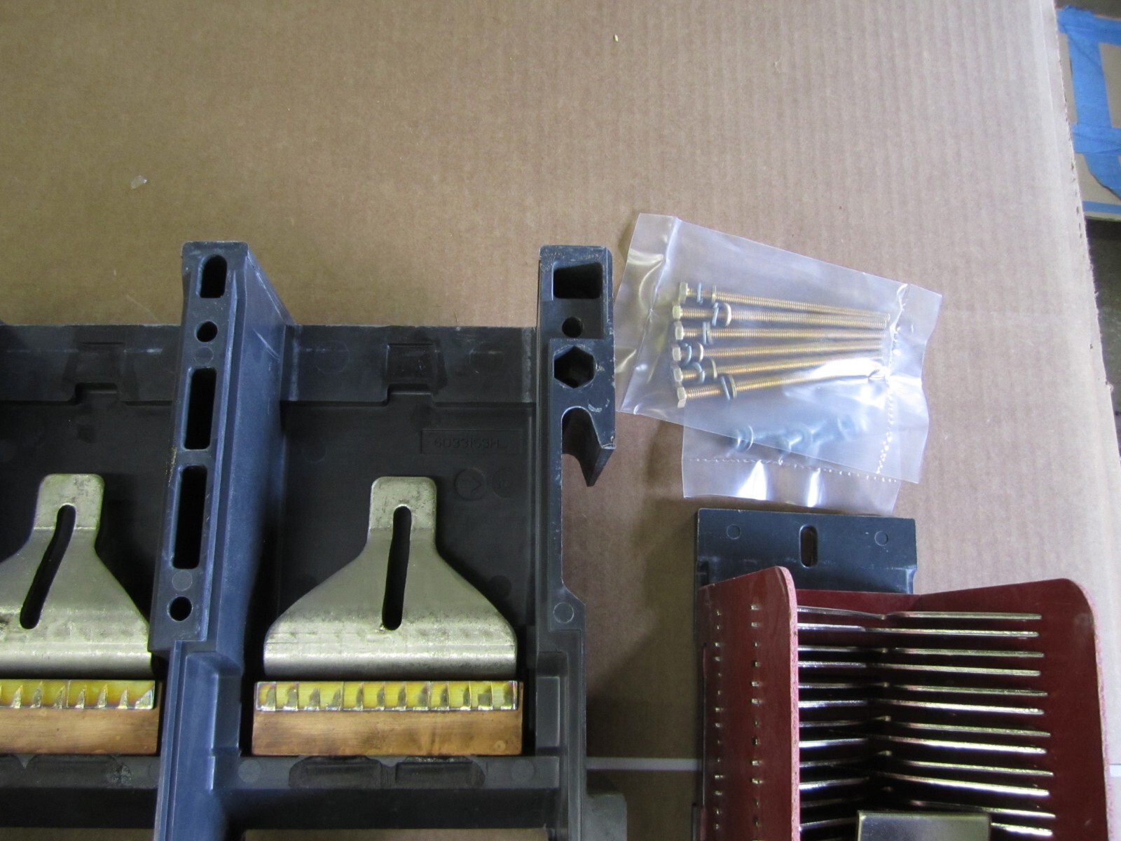 NEW EATON MAGNUM DS 2500A COMPLETE CONTACT ASSEMBLY