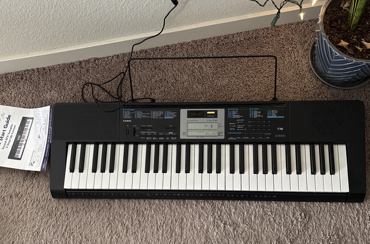 EUC Casio LK-170 Lighted electric Keyboard stand learning self-playing