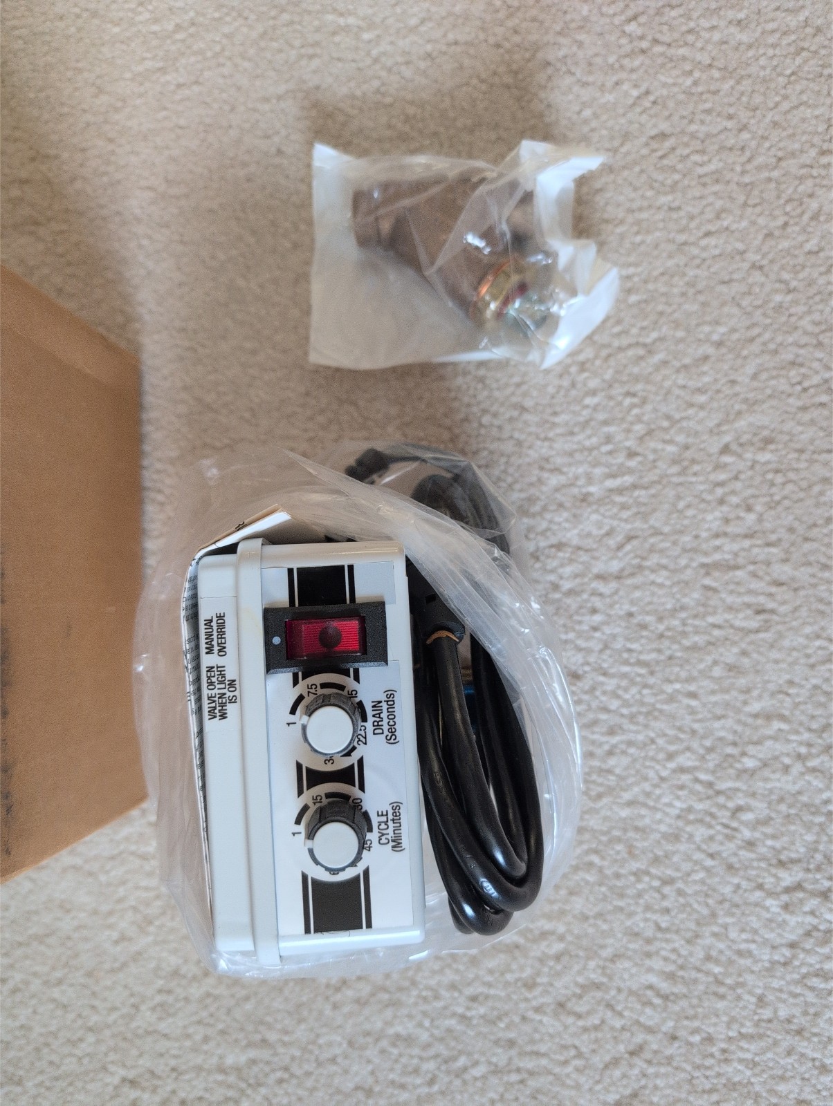 SPEEDAIRE 6Z948A AUTO ELECTRIC DRAIN VALVE