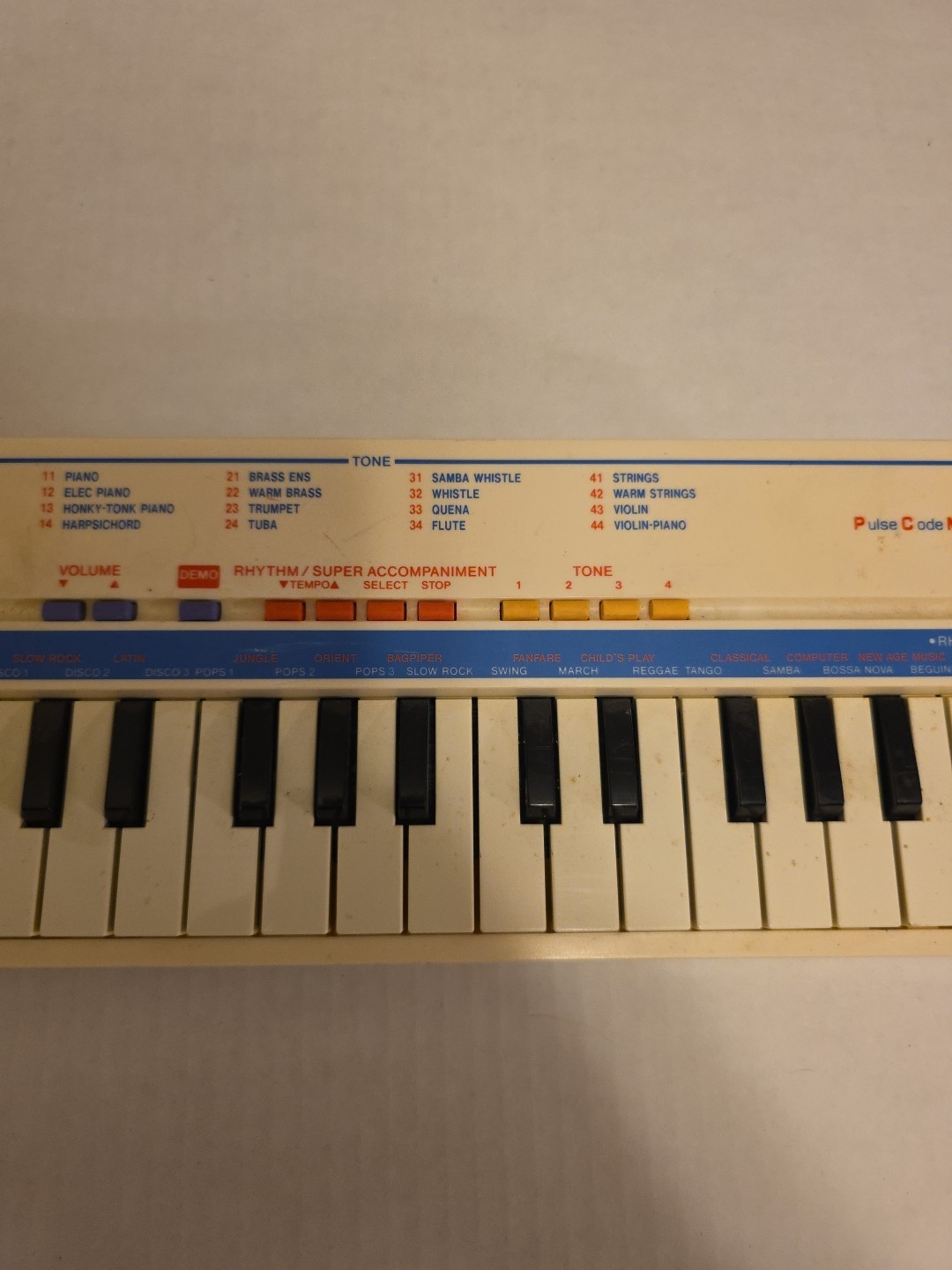 Vintage Casio PK-1 32-Key Electric Keyboard Pulse Code Modulation Working