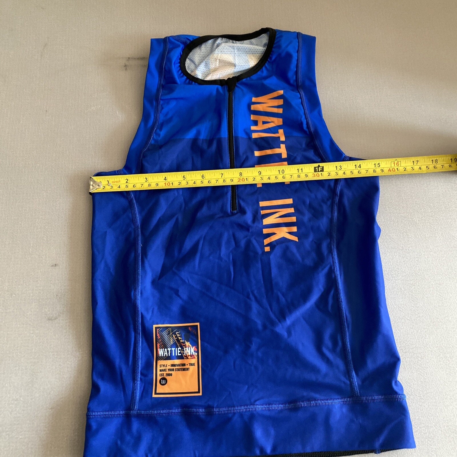 Wattie Ink Mens Size Medium M Tri Triathlon Top (8852-16)