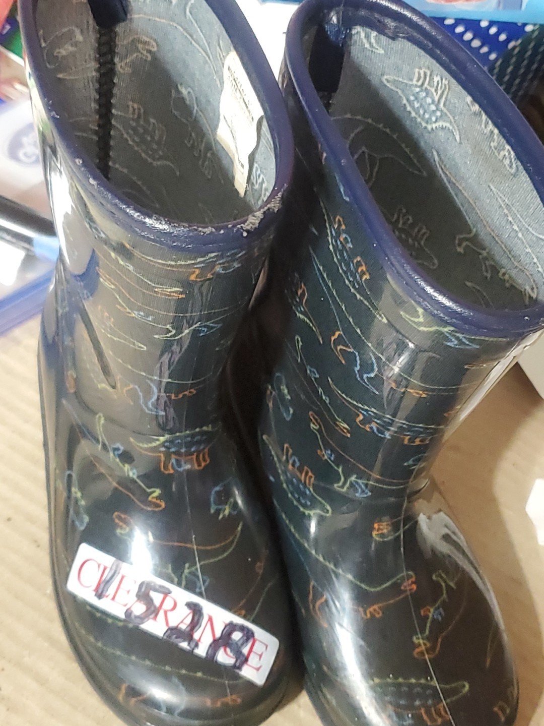 CARTERS RUBBER BOOT DARK BLUE WITH Dinosaur Print Size 10 Kids