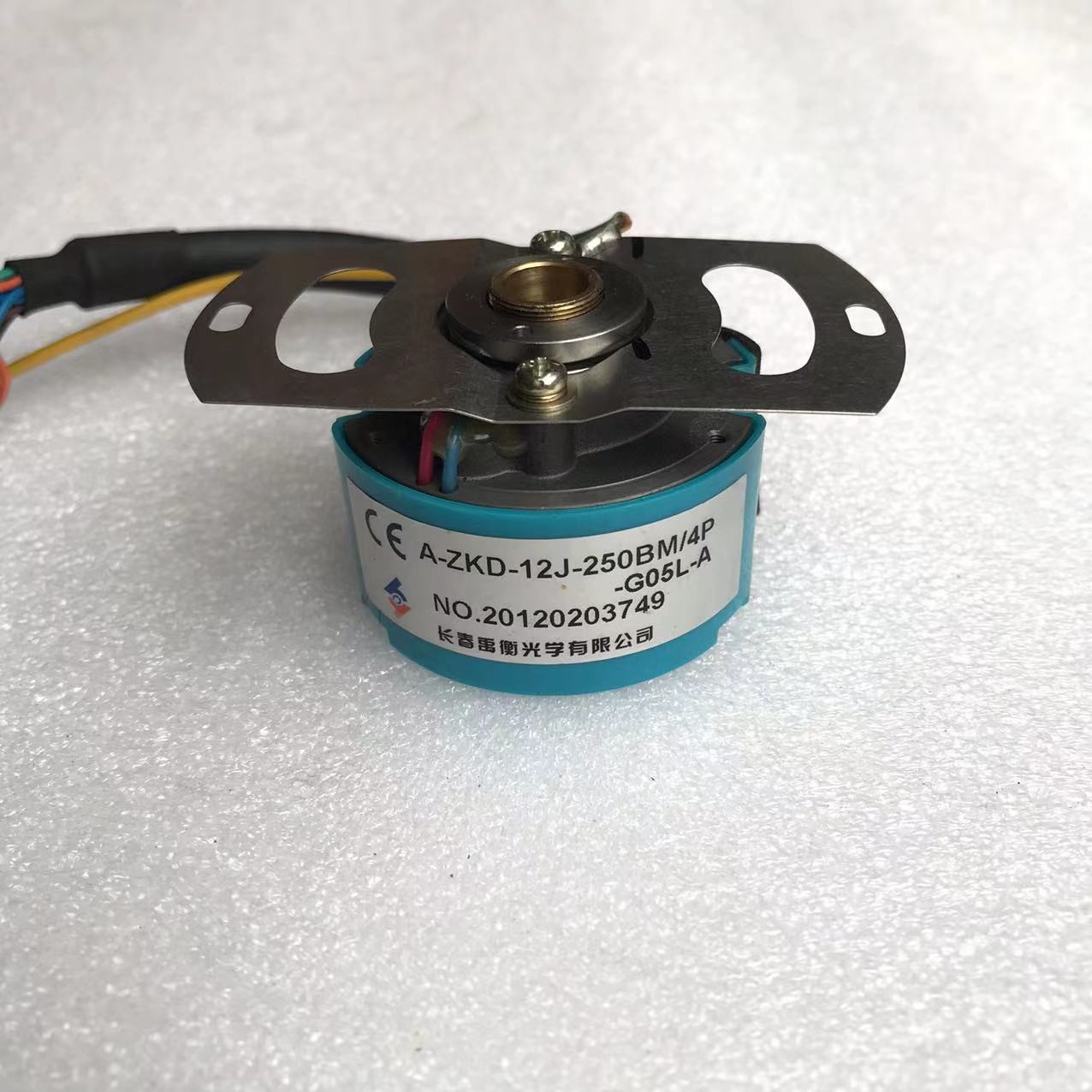 1PC A-ZKD-12J-250BM/4P-G05L-A Servo Motor Encoder