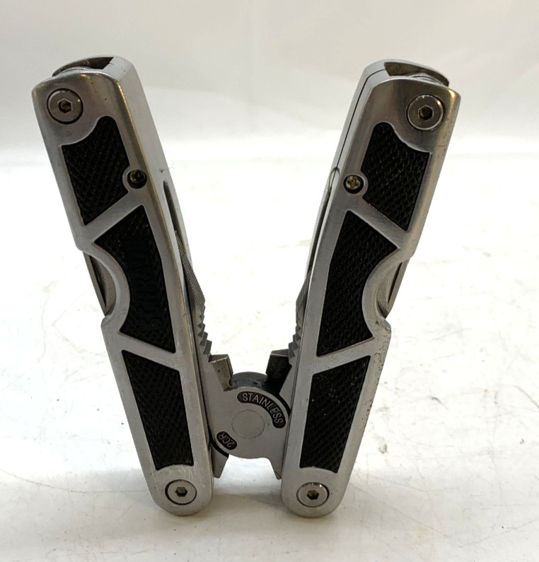 SCHRADE Multi Tool 2CR