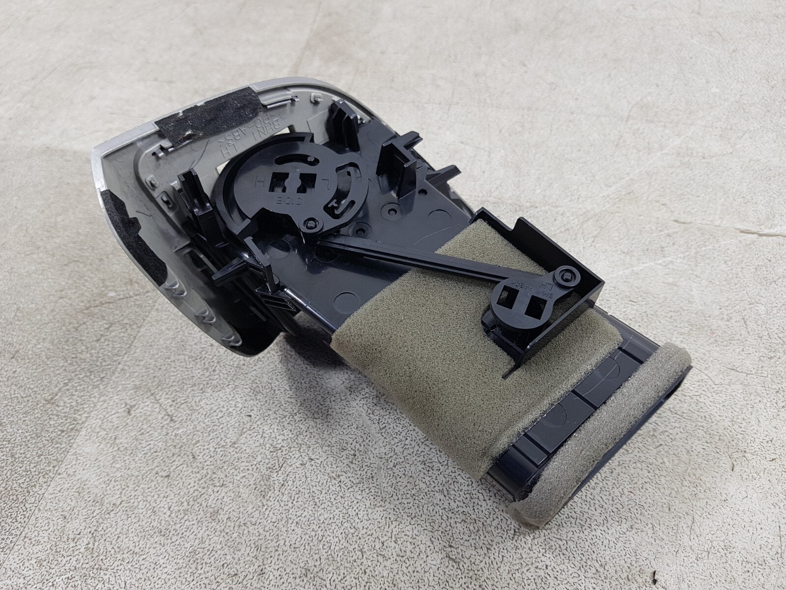 MAZDA 3 MK3 BN 17-18 DASHBOARD AIR VENT & TRIM SET