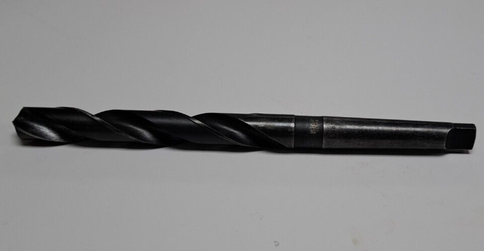21/32" DRILL BIT MORSE TAPER SHANK 3-1/2" FLUTE 2-1/2" SHANK 7-1/2"