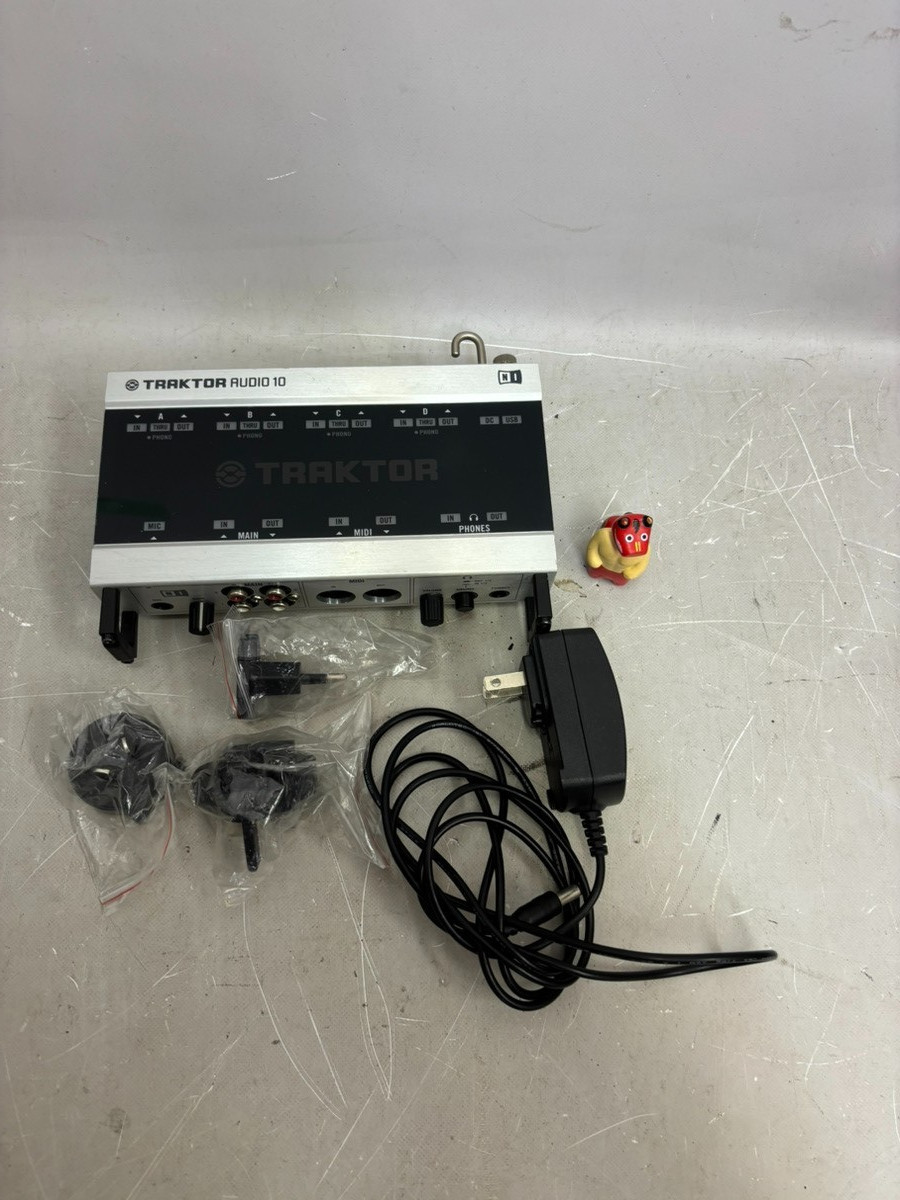 Native Instruments Traktor Audio 10 DJ Audio Interface Working Japan