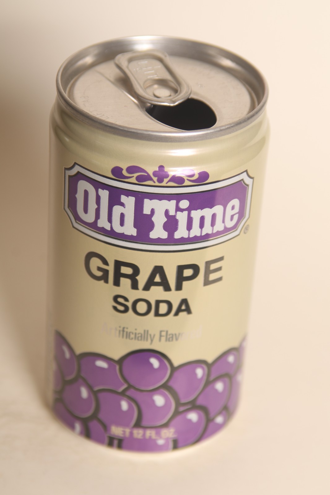 Old Time Grape soda can - A/A