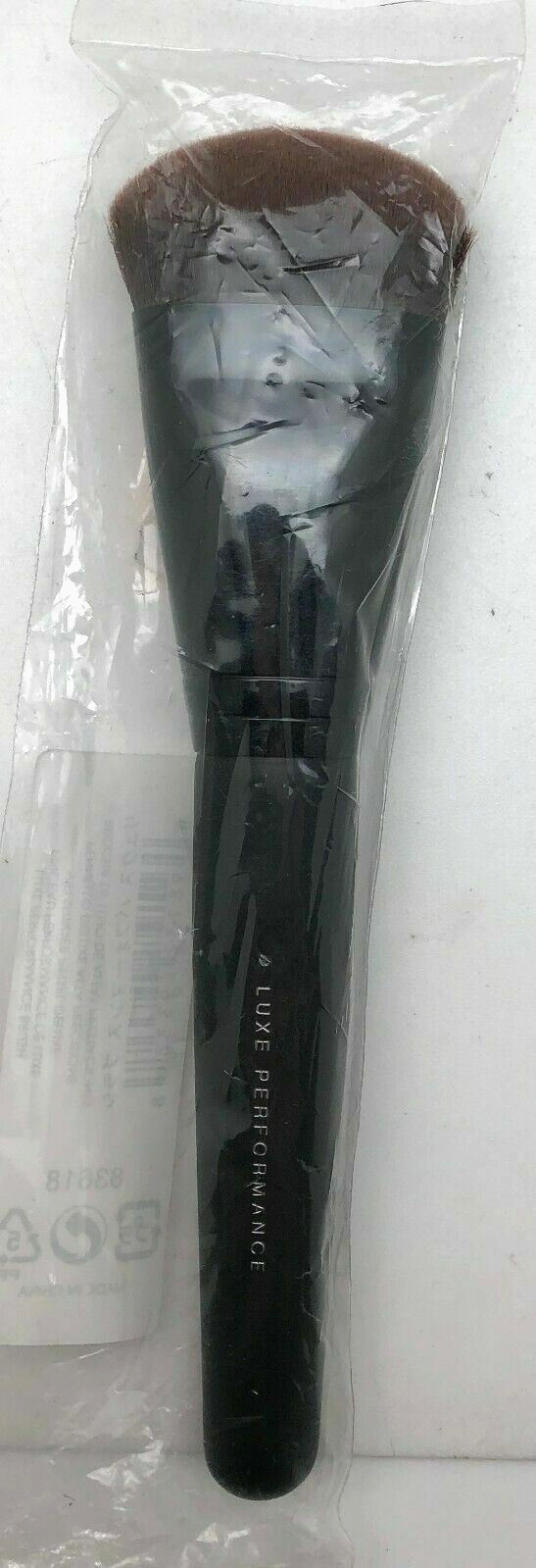 BAREMINERALS LUXE PERFORMANCE BRUSH ~ 3oz NW-O BOX