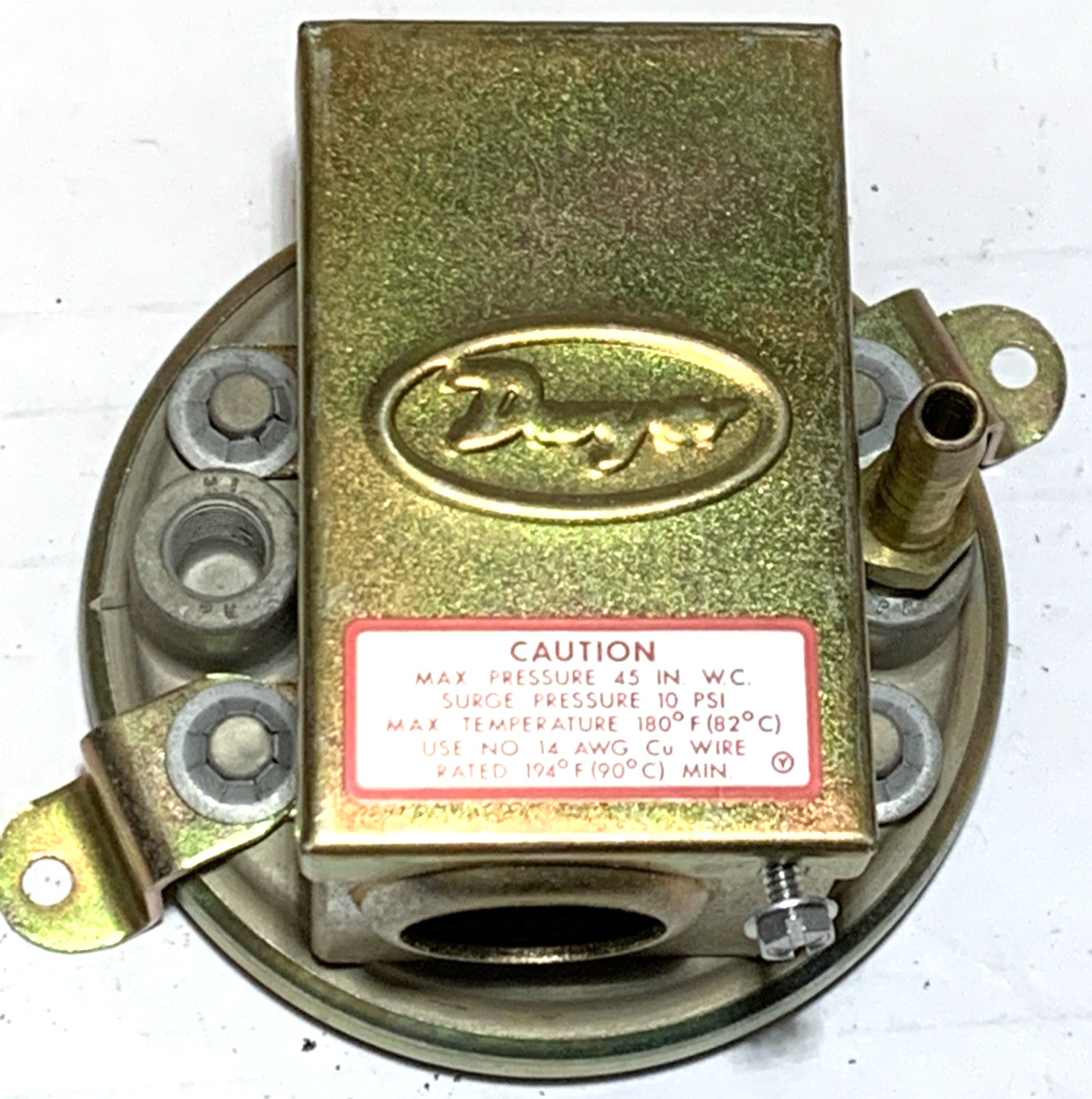 Dwyer Pressure switch 1910-00 $75 + Free Shipping