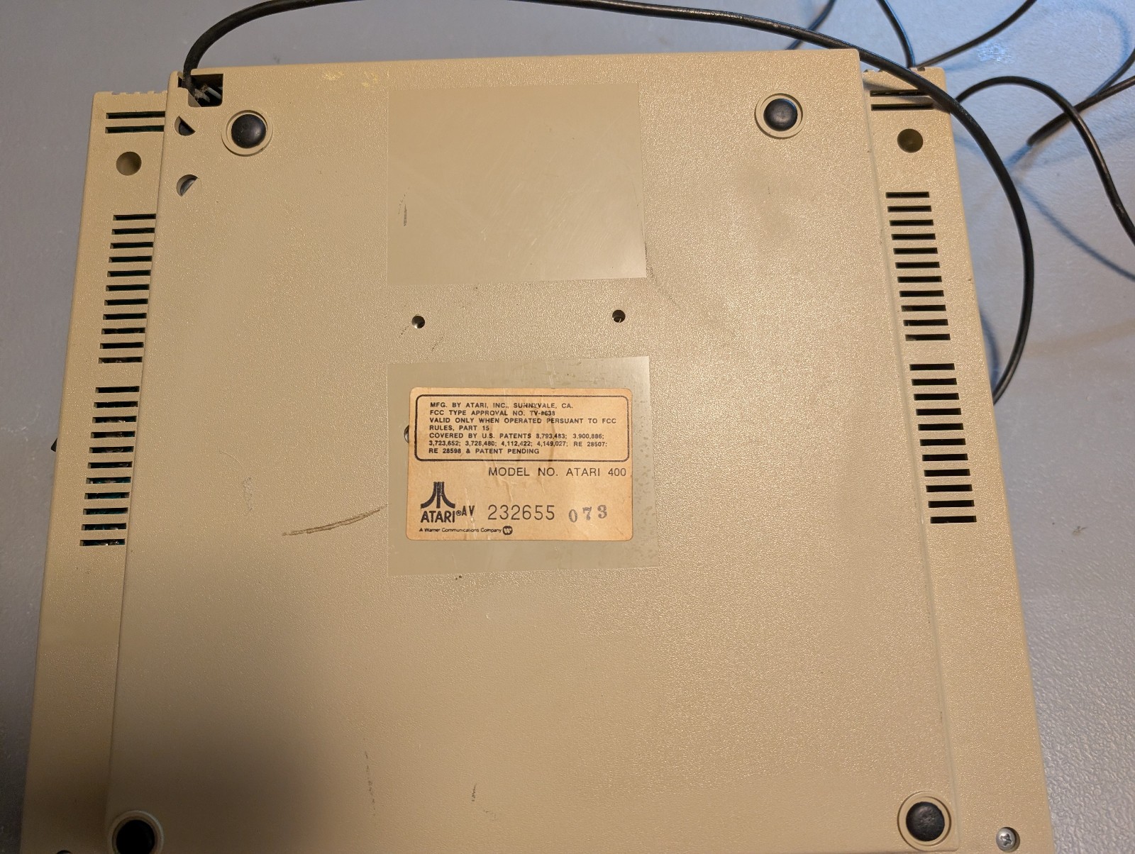 Atari 400 Home Computer - Tested working