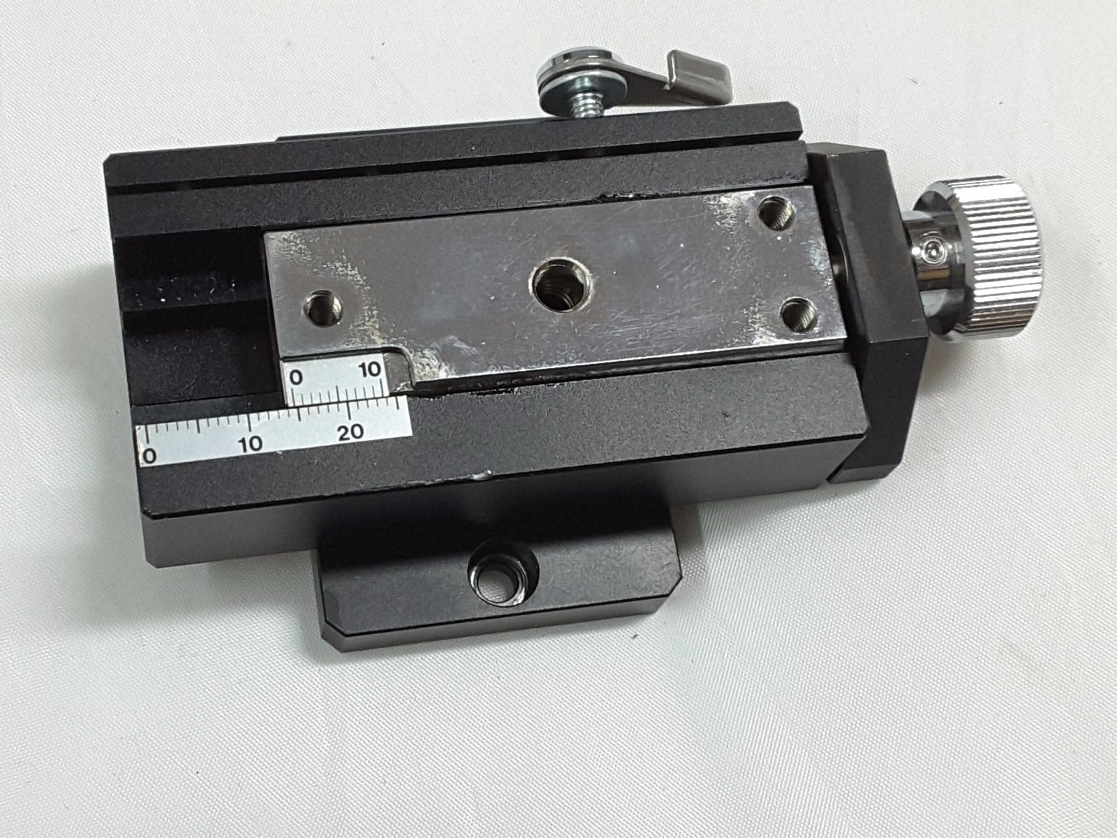 CHUO SEIKI RX-X.Y Linear Stage Positioner, Manual Stage, XY Axis.