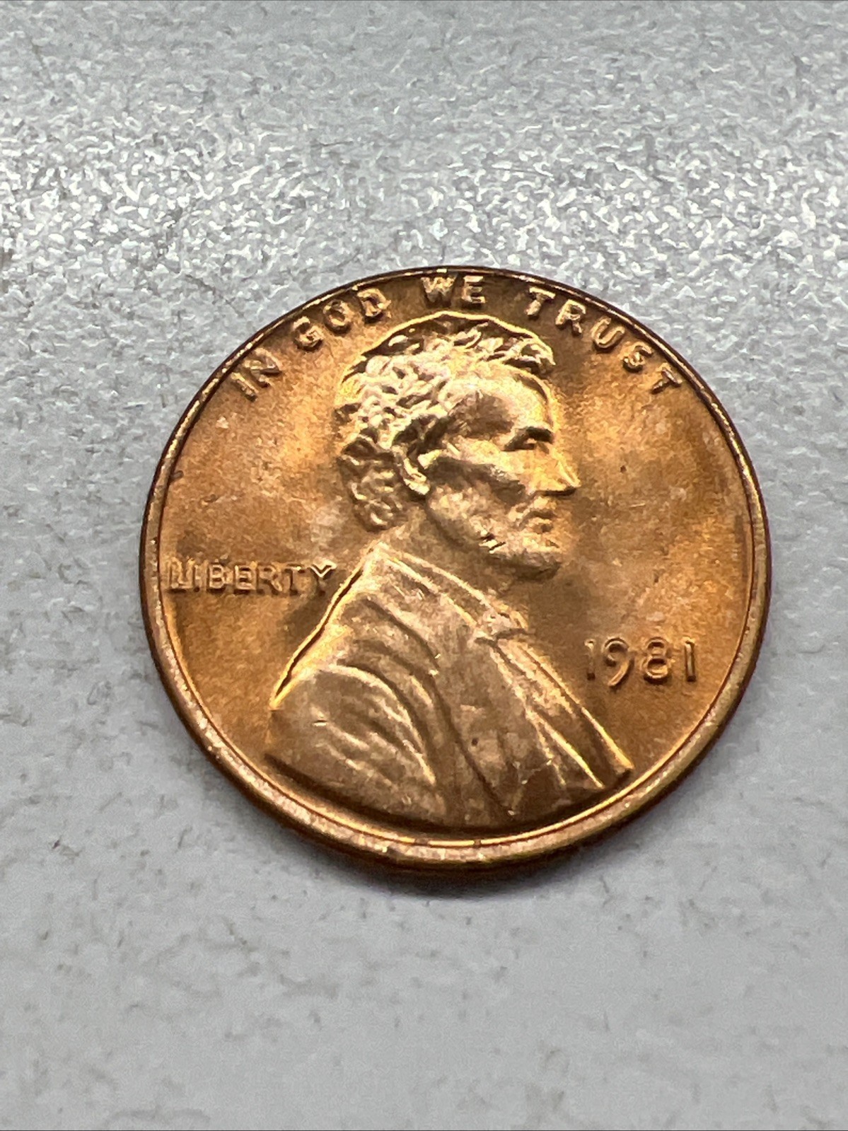 1981 Uncirculated Red Lincoln Memorial Cent Penny (B)  Free Shipping