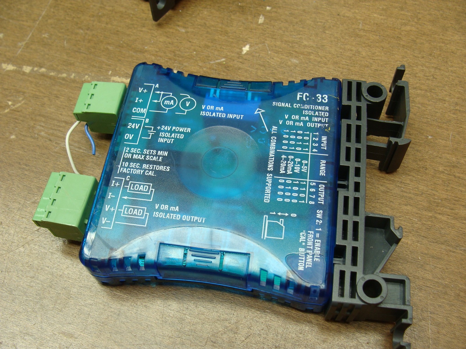 AUTOMATION DIRECT ISOLATED SIGNAL CONDITIONER FC-33 24VDC