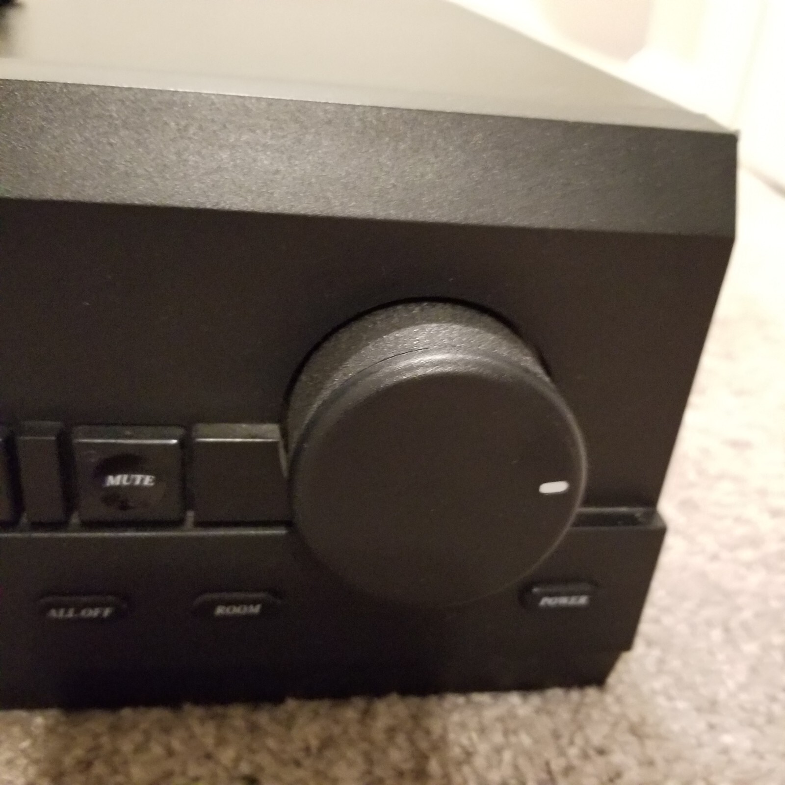 FOR PARTS Audioaccess MRX Multi Room Source Controller UNTESTED