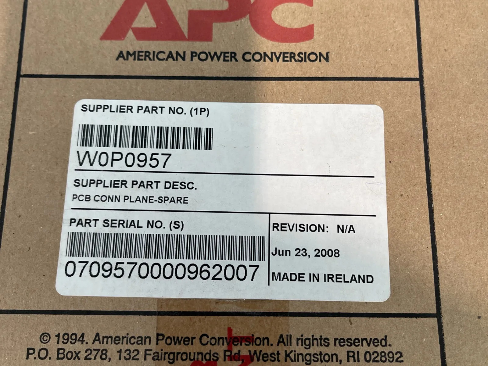 AMERICAN POWER CONVERSION CONNECTION PLANE CIRCUIT BOARD W0P0957