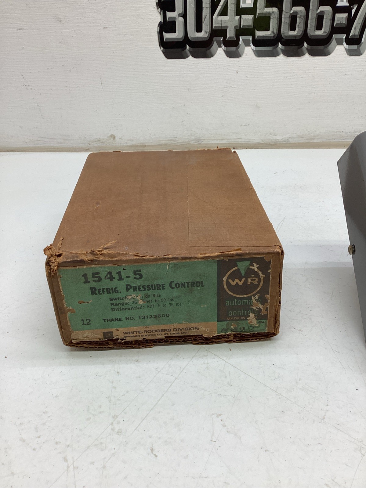 White Rodgers Refrigerant Pressure Control 1541-5 NIB