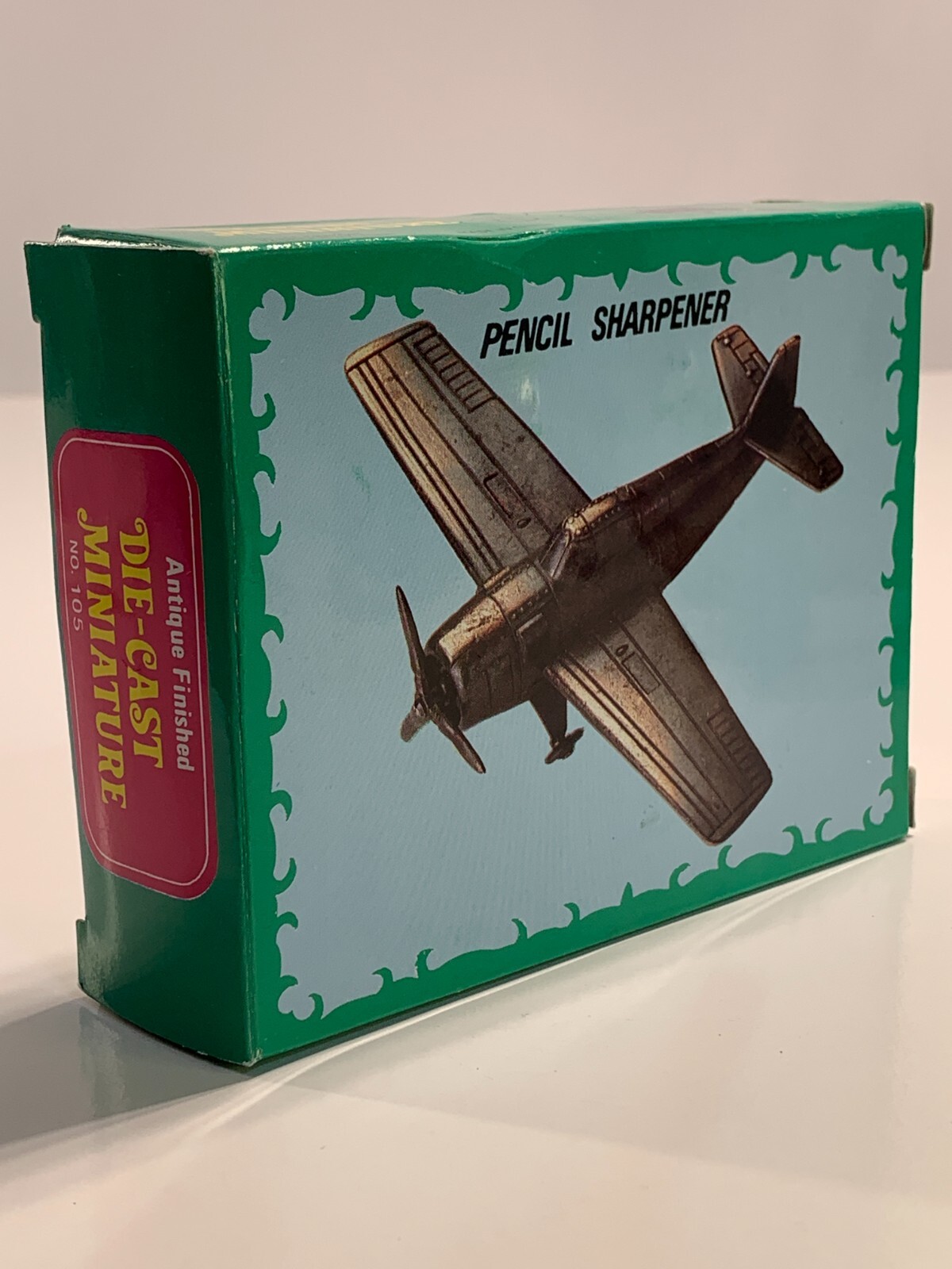 Vintage Die-Cast Pencil Sharpener Small Engine Airplane With Box PSF1