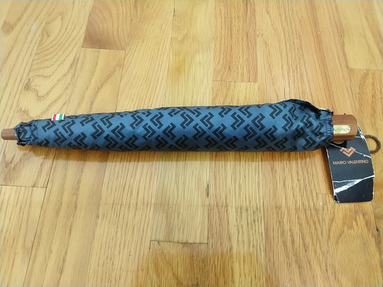 Mario Valentino New Unused Folding Umbrella, Made in Japan