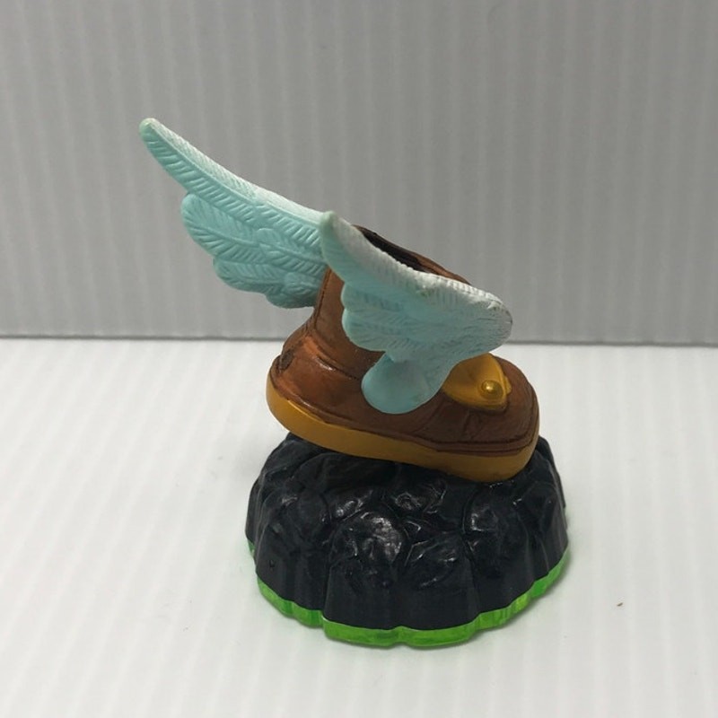 2011 Activision Skylanders Spyros Adventure Winged Boots