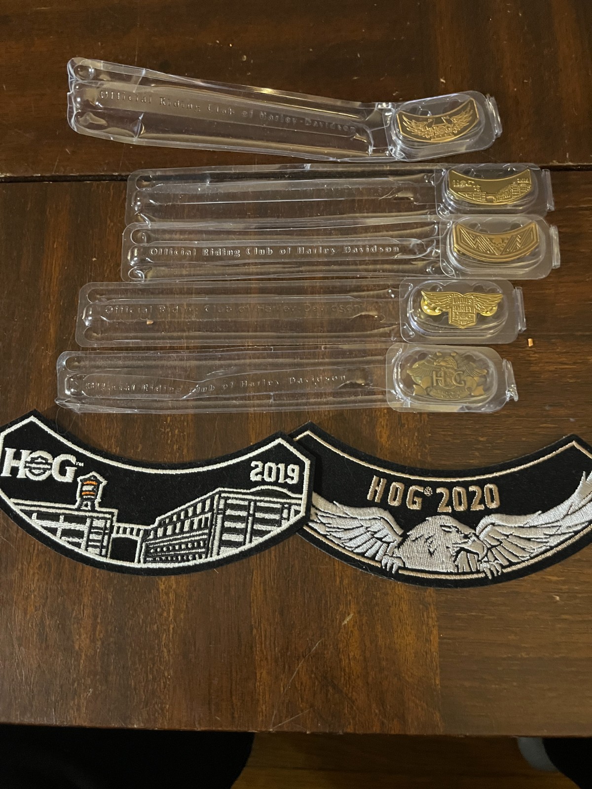 2 Harley Davidson Patches with 5 Pins