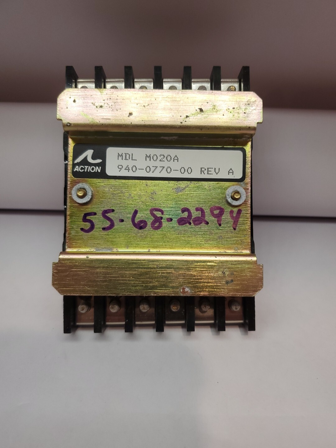 NEW OMRON 940-0770-00 RELAY BASE TYPE PF 202