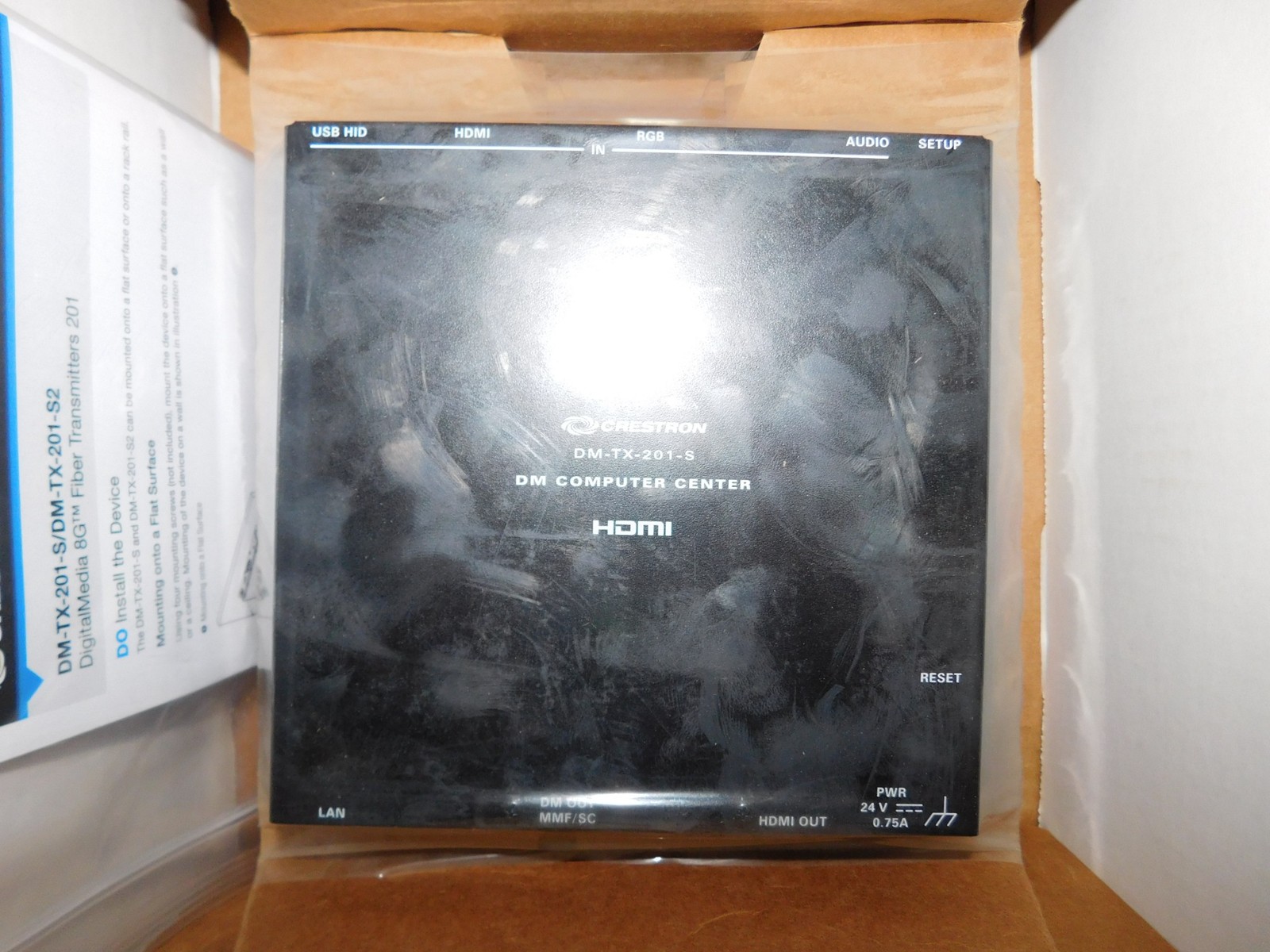 CRESTRON DM-TX-201-S DM COMPUTER CENTER - NEW (HLP40)