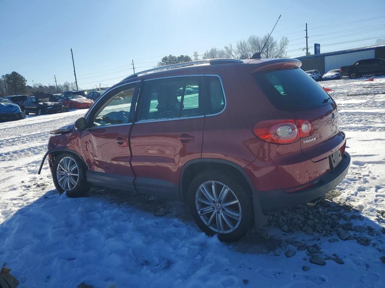 TIGUAN 2009 Glove Box 4993474