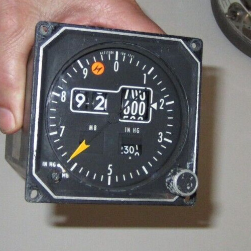 SMITHS ALTIMITER WL1801AM1 AS PICTURED