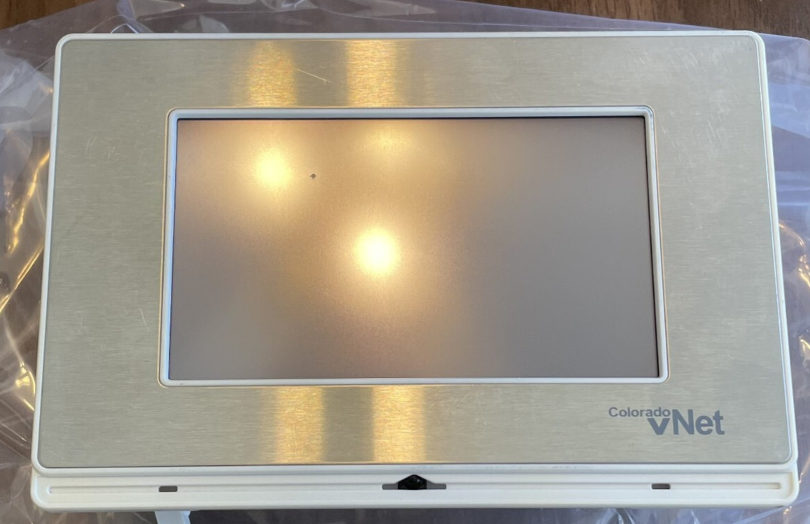 Colorado VNET TS1-4 /50 Vibe 4.7 inch Touchscreen with Amplifier  Works   (D22)