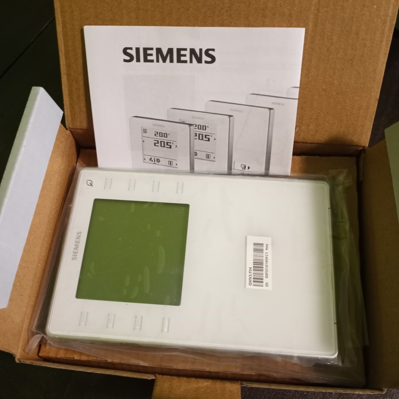 Siemens Qmx3.p34 Room Unit