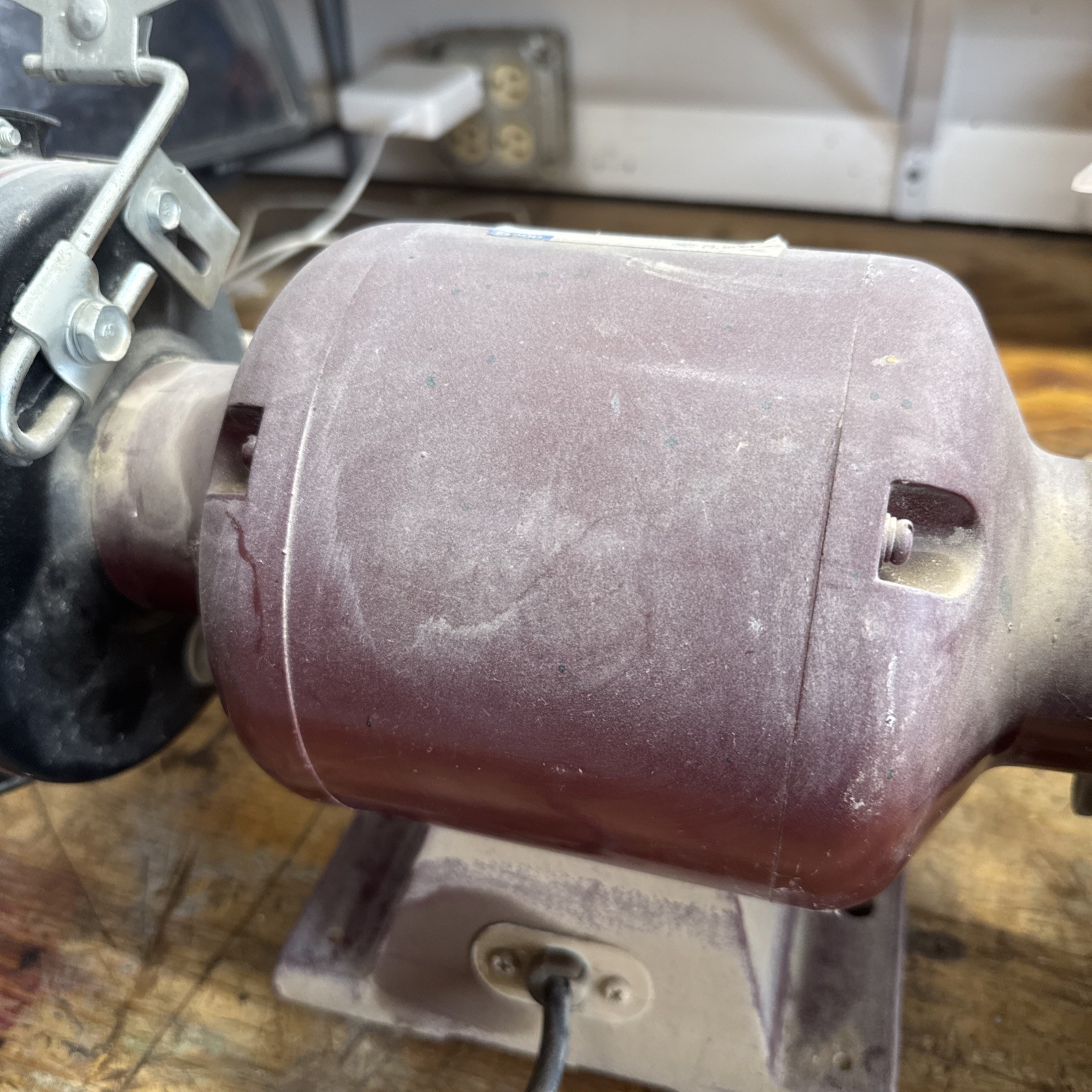 Matco Tools BG612 6” Bench Grinder 1/2 Hp Dual Working