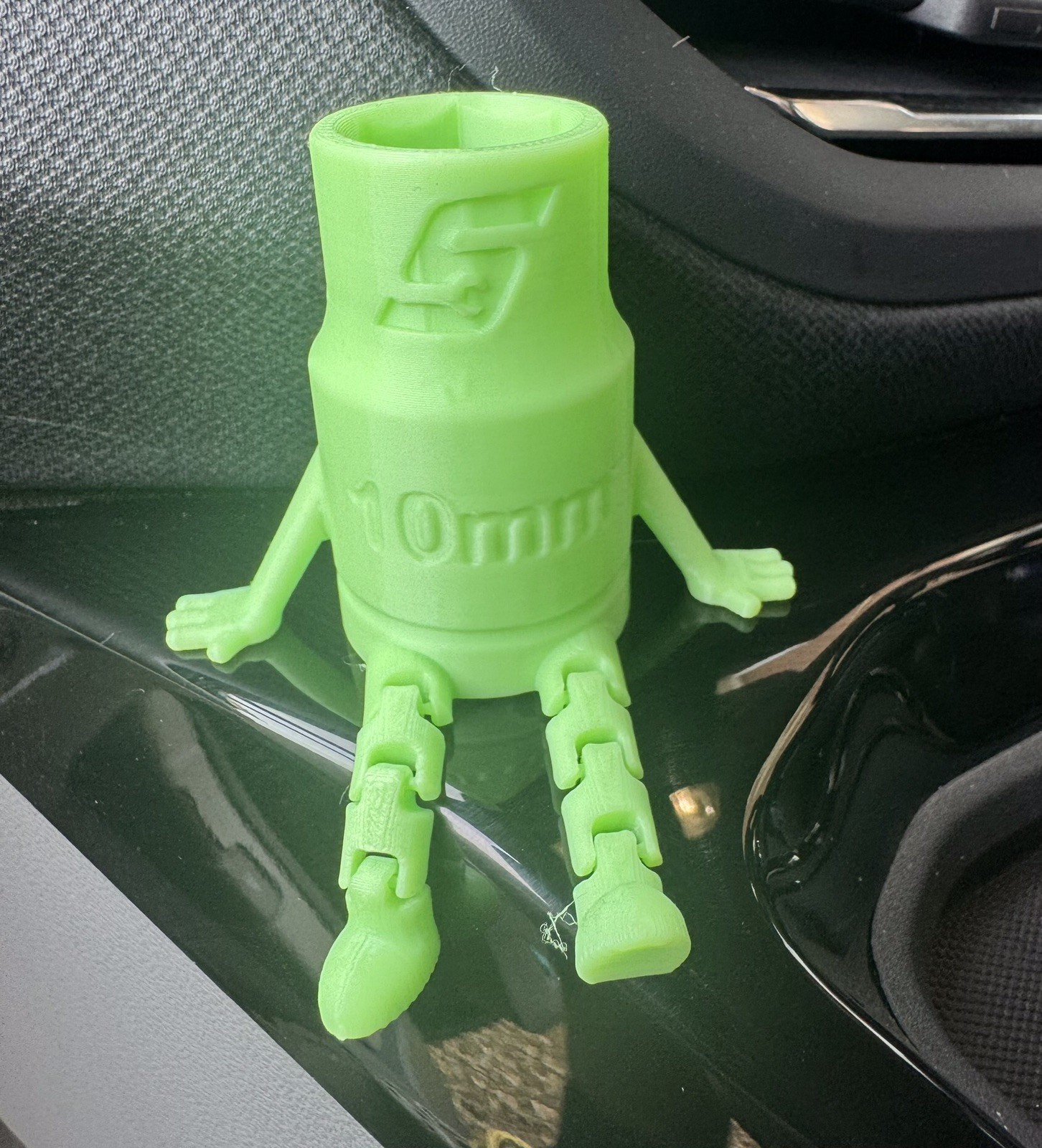Snap On Buddy 10mm Socket Car Dash Toy Desk Model Decoration Friend 50 Glow