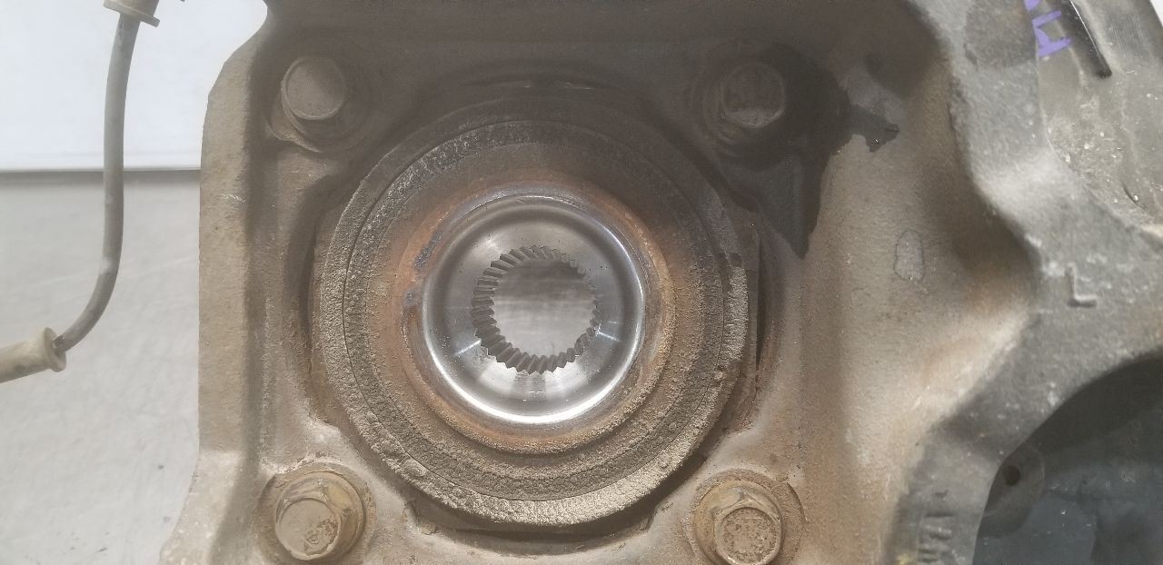 16 DODGE RAM 2500 SPINDLE KNUCKLE FRONT LEFT DRIVER 6.7L 4X4 4WD