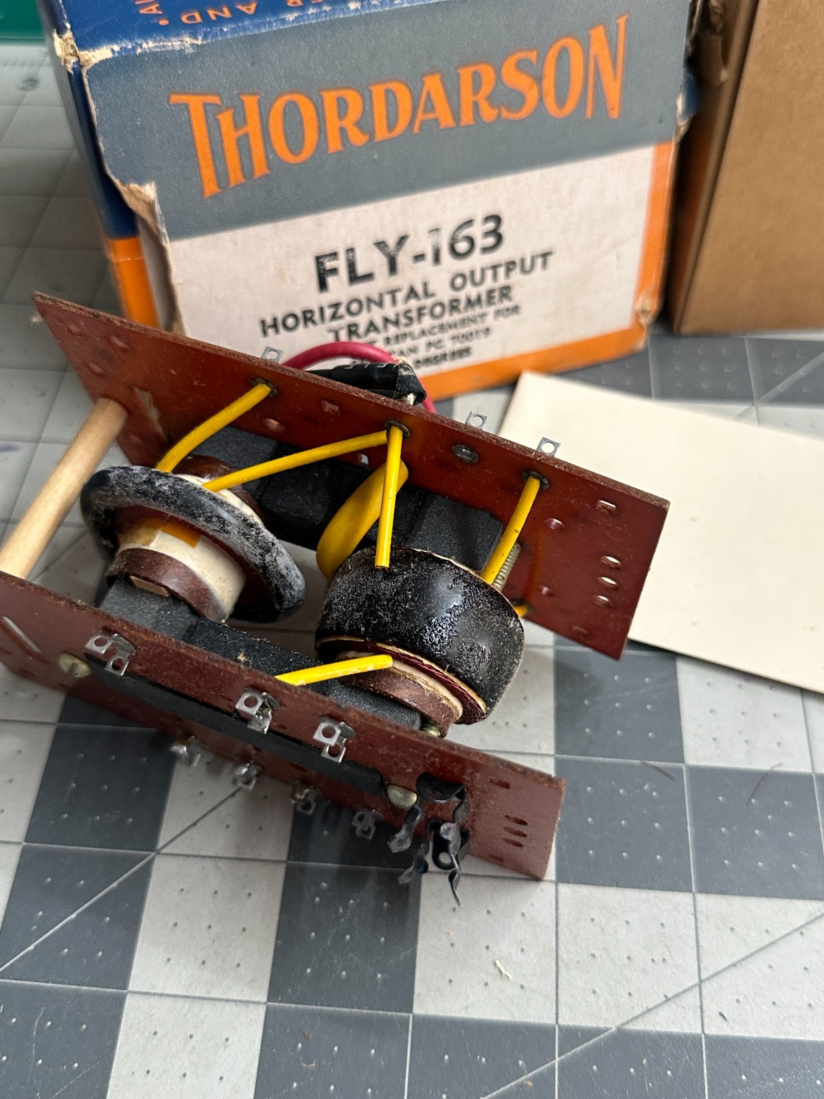 NOS VINTAGE Thordarson FLY 163 Transformer Horizontal Output Spartan PC 70019