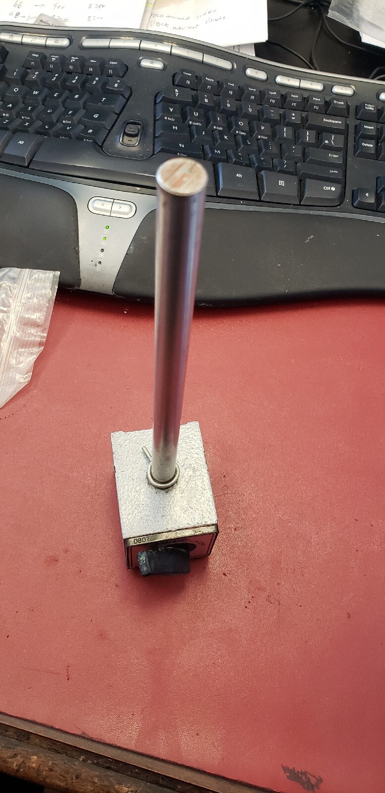 USED Mitutoyo 7010SN WITH POLE NO CLAMP ( C2-2C)