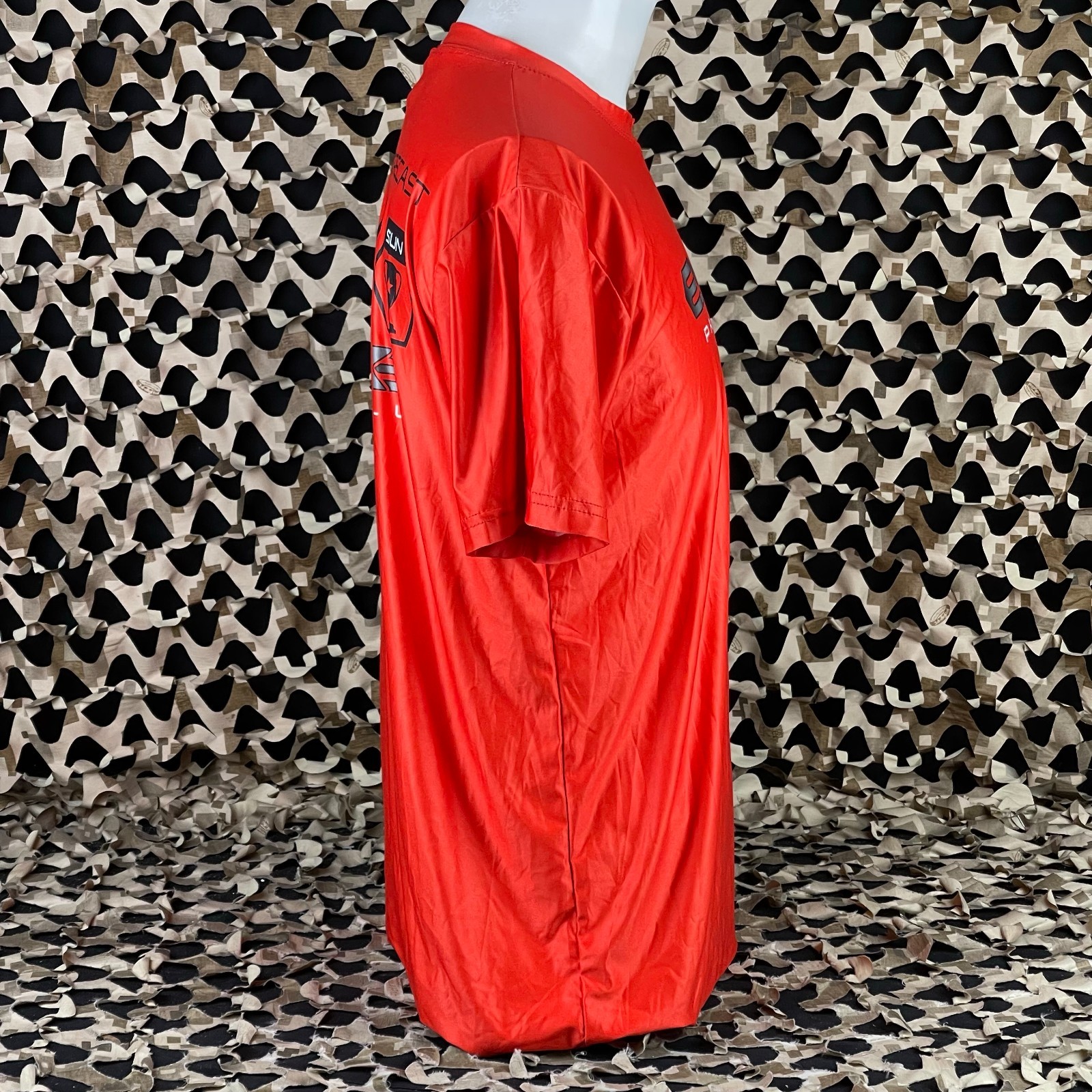 NEW Empire Weekend Stretchy Soft T-Shirt - Red - X-Large