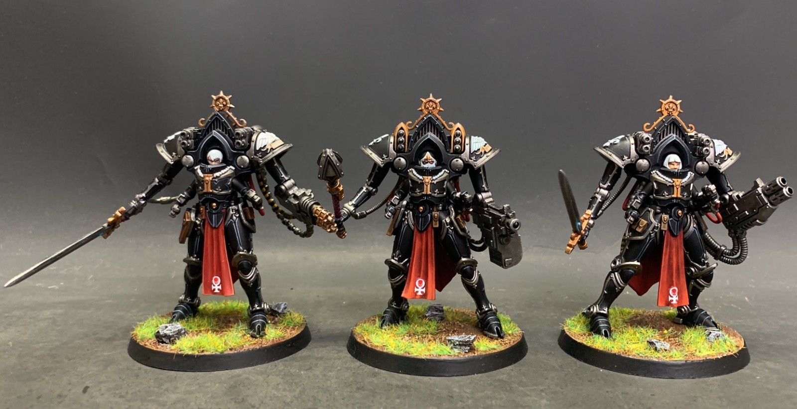 Warhammer 40K Presale Paragon Warsuits Abbess Sanctorum of the Adepta Sororitas