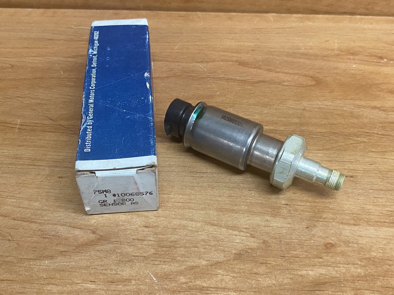 ADelco 10068576 Engine Oil Pressure Switch-FWD Free Shipping