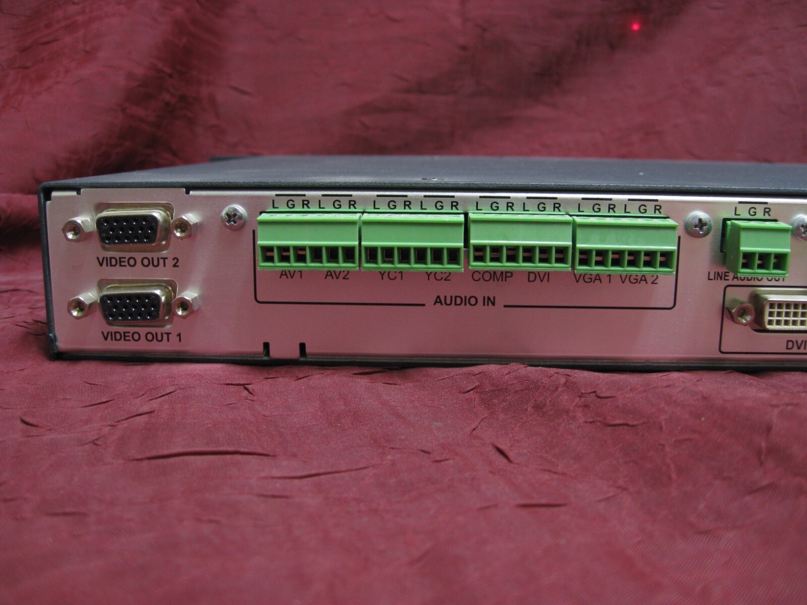 BTX VP-BTX7240XL Audio Video Switcher/Scaler Kramer VP-724XL VGA DVI w. Remote