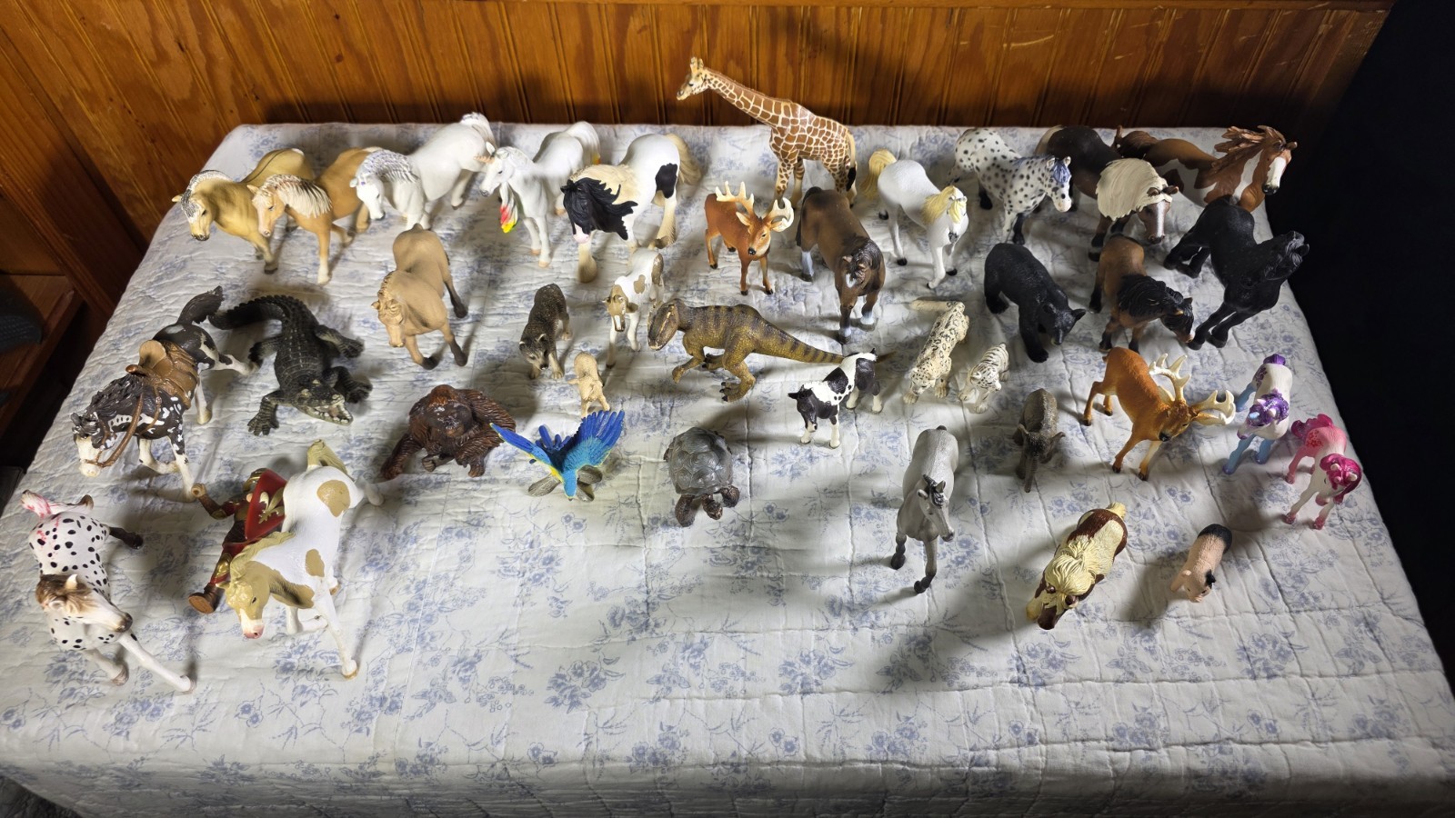 Schleich HUGE Mixed Lot Of 38 Animals Farm, Horses, Safari