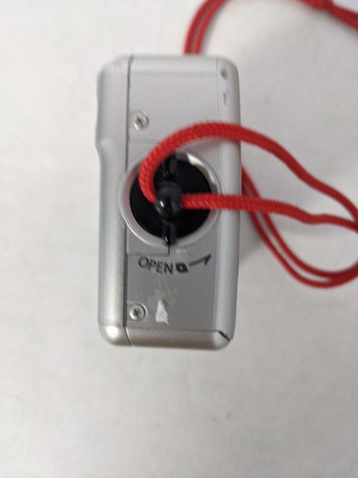 CANON CAMERA ELPH LT 260 - UNTESTED