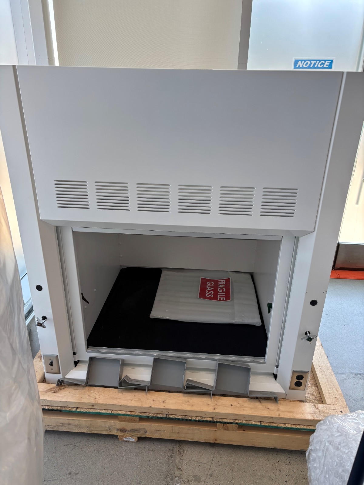 Vent hood Fisher American 4-48-SWNXX-FX