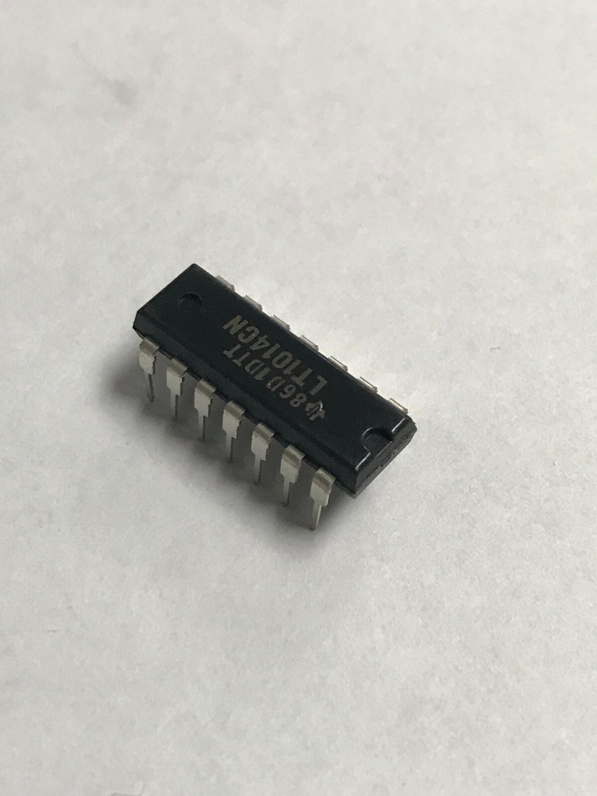 TI LT1014CN IC QUAD PREC OP AMP 14-DIP