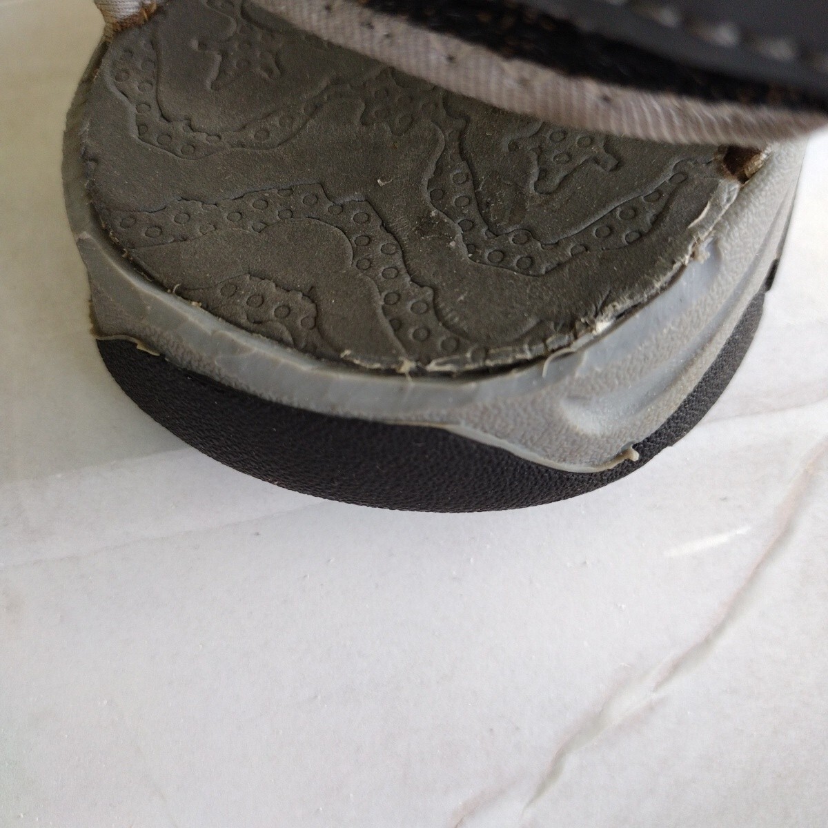 Itasca Charcoal Sandals Men's Size 12