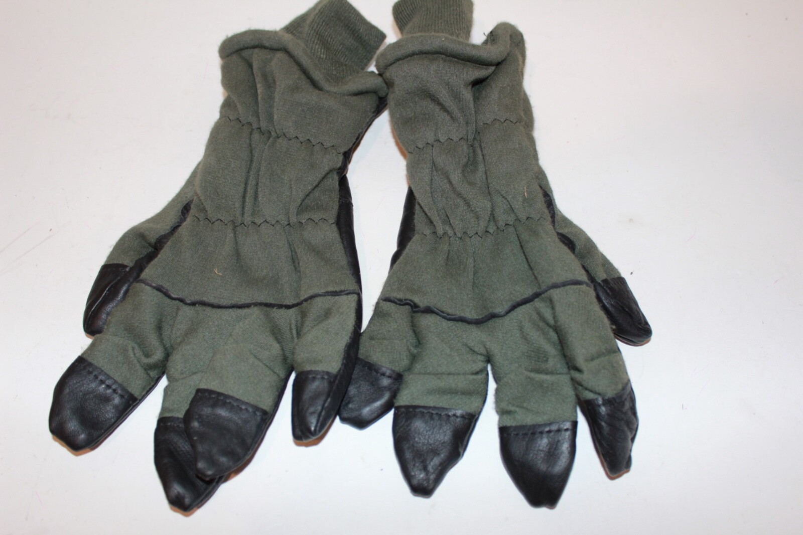 US Army Intermediate Cold Weather Flyers Gloves - Size: 7 - NWOT