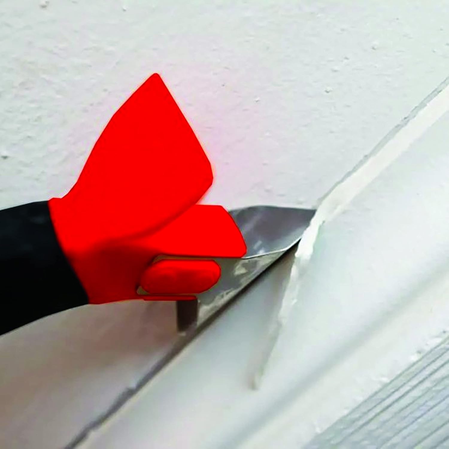 3-in-1 Caulk Tool: Effortlessly Remove, Smooth & Clean Surfaces