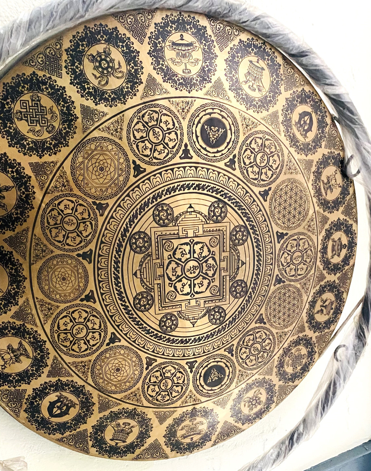 Handmade Mandala with Flowers of Life & 8 Auspicious Symbols Carved Elegant Gong