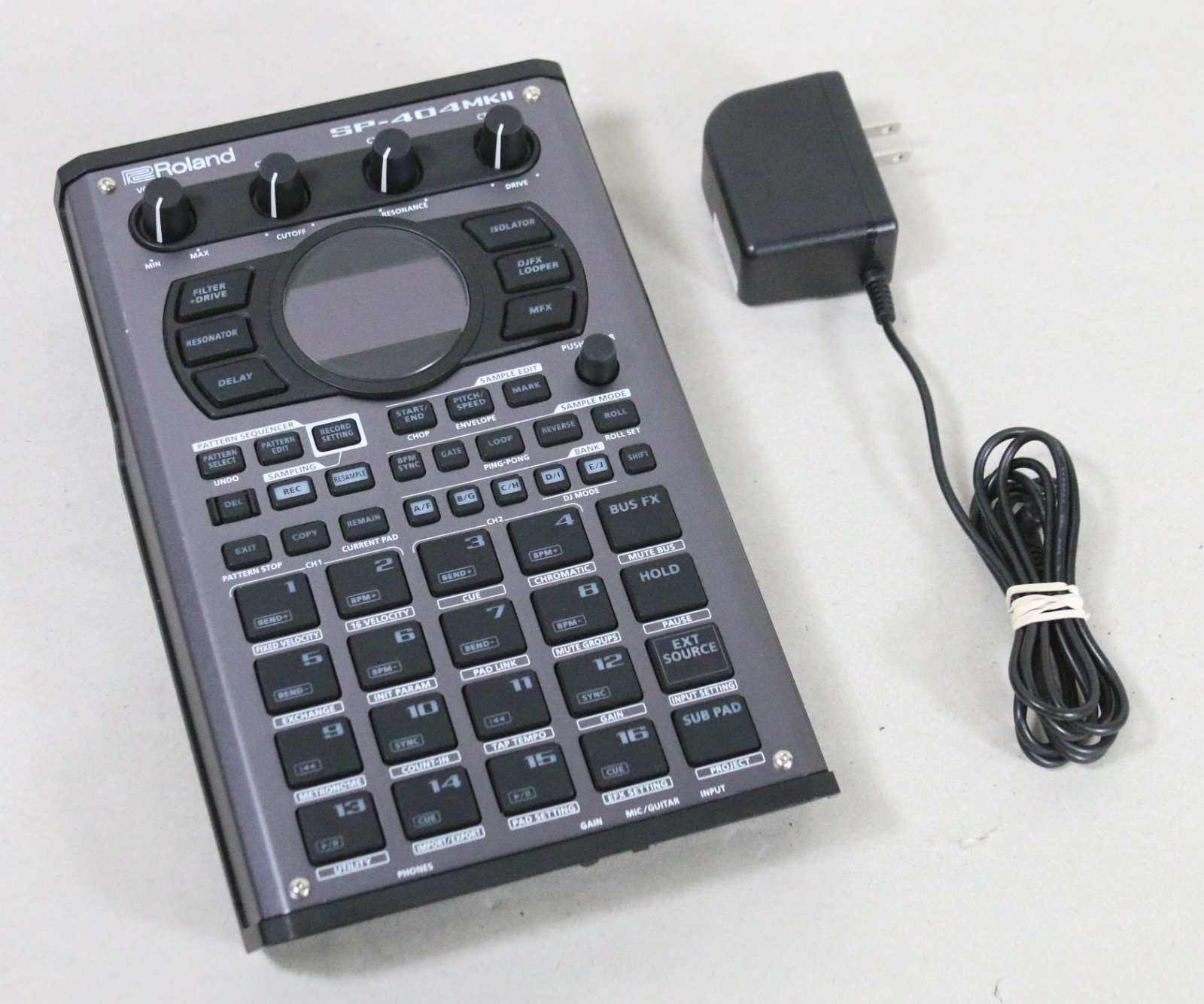 Roland SP-404MKII Linear Wave Sampler Effector Workstation - Excellent Condition